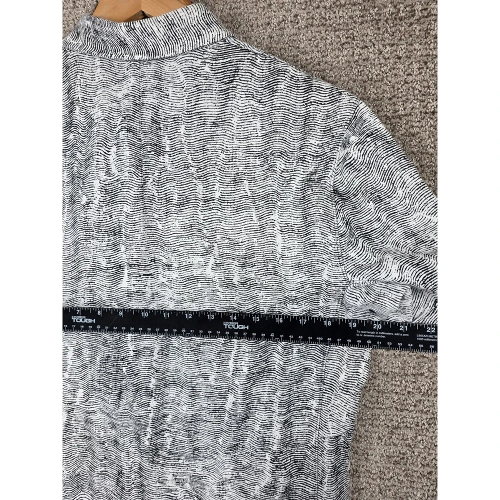 Lululemon Commission Shirt Mens Size Large Short Sleeve Button Down Mono Wave